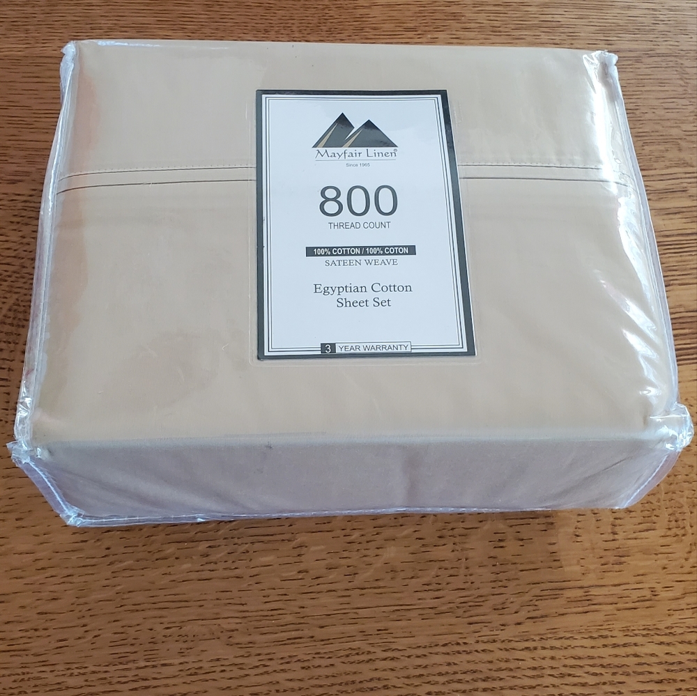 Mayfair Linen 800 Thread Count 100% Egyptian Cotton Sateen Weave Sheet 4-pc set